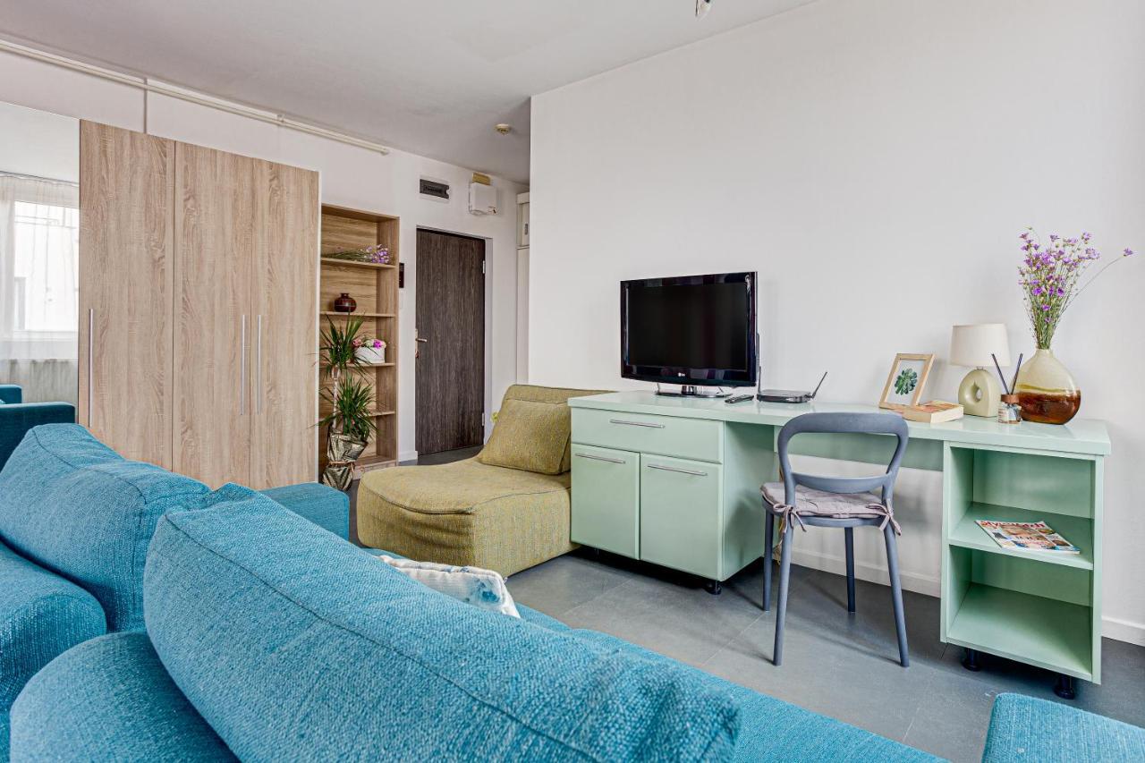 Dodi Studio Compact Арад Екстериор снимка